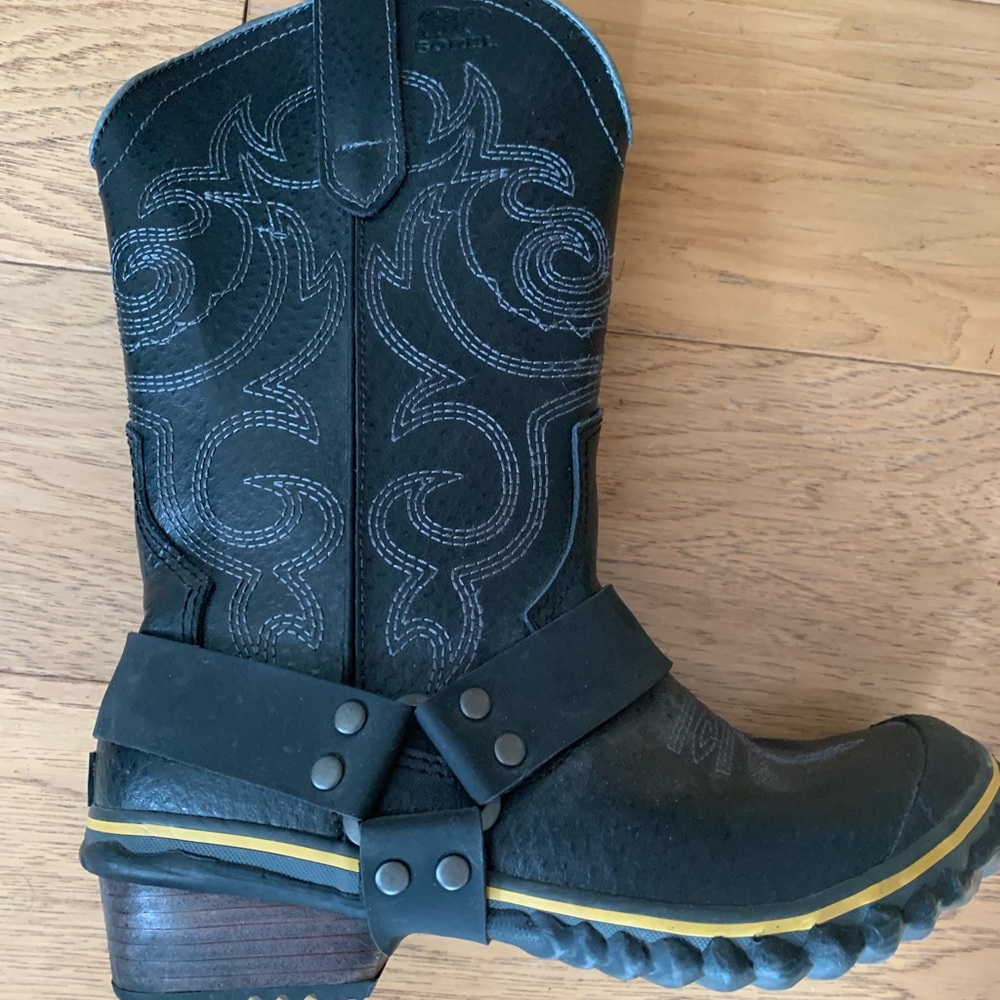 Sorel Cowboy Rain Boots